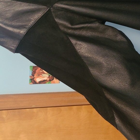 Like New Leather Trench Coat - Picture 2 of 11